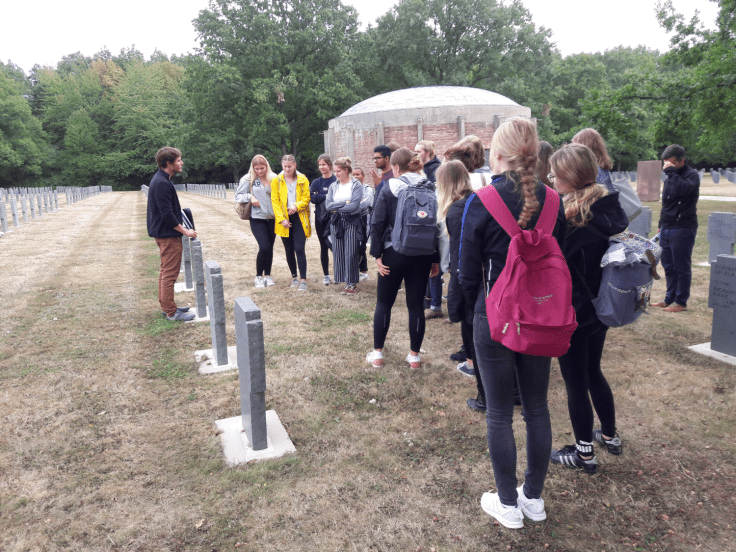 Kriegsgraberstatte Niederbronn